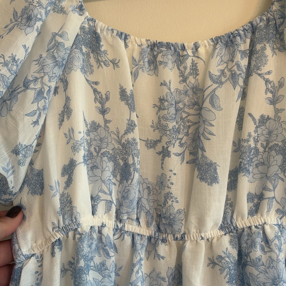 Blu Pepper Blue and White Floral Mini Dress EUC Sz L - Picture 5 of 6
